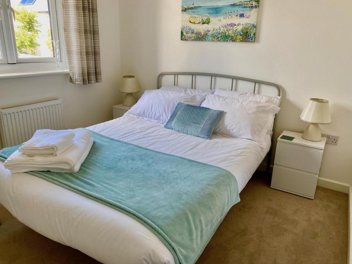 Lovely 2 Bedroom, 2 Bathroom House With Parking. Plymouth Dış mekan fotoğraf